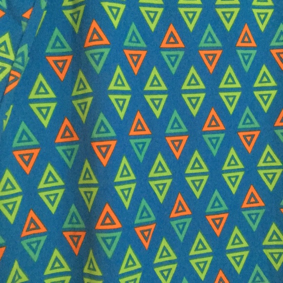 Lularoe Irma - Picture 2 of 3